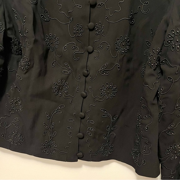 vintage Talbots button-up jacket blazer with beautiful intricate beaded details - Picture 9 of 16